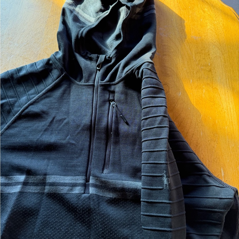 Smartwool Black hooded fleece - Picture 2 of 4